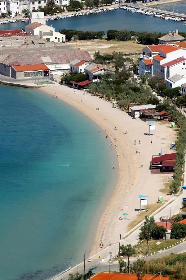 Apartments By The Sea Pag - 16100 Pag Town